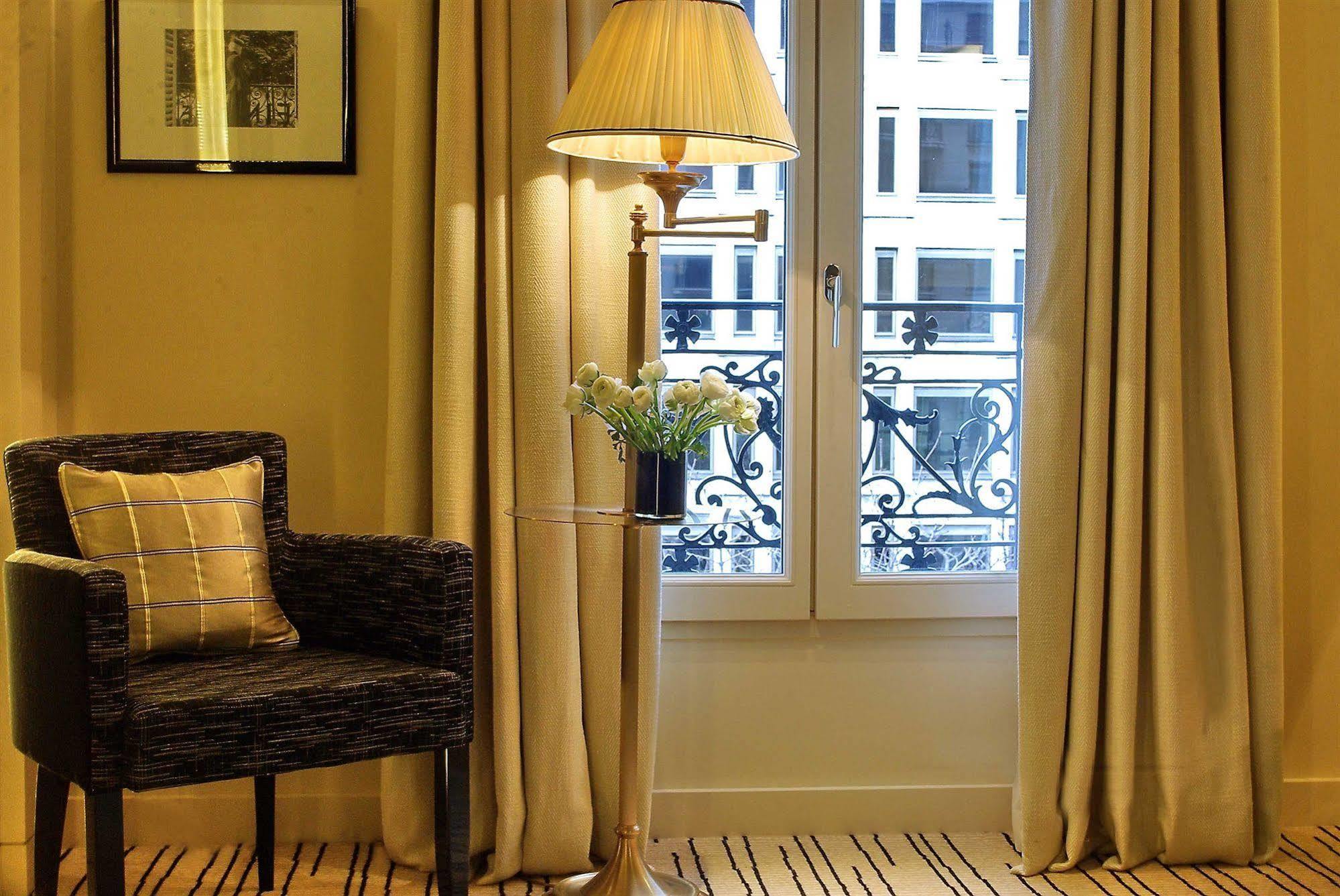 Montaigne Hotel Parijs